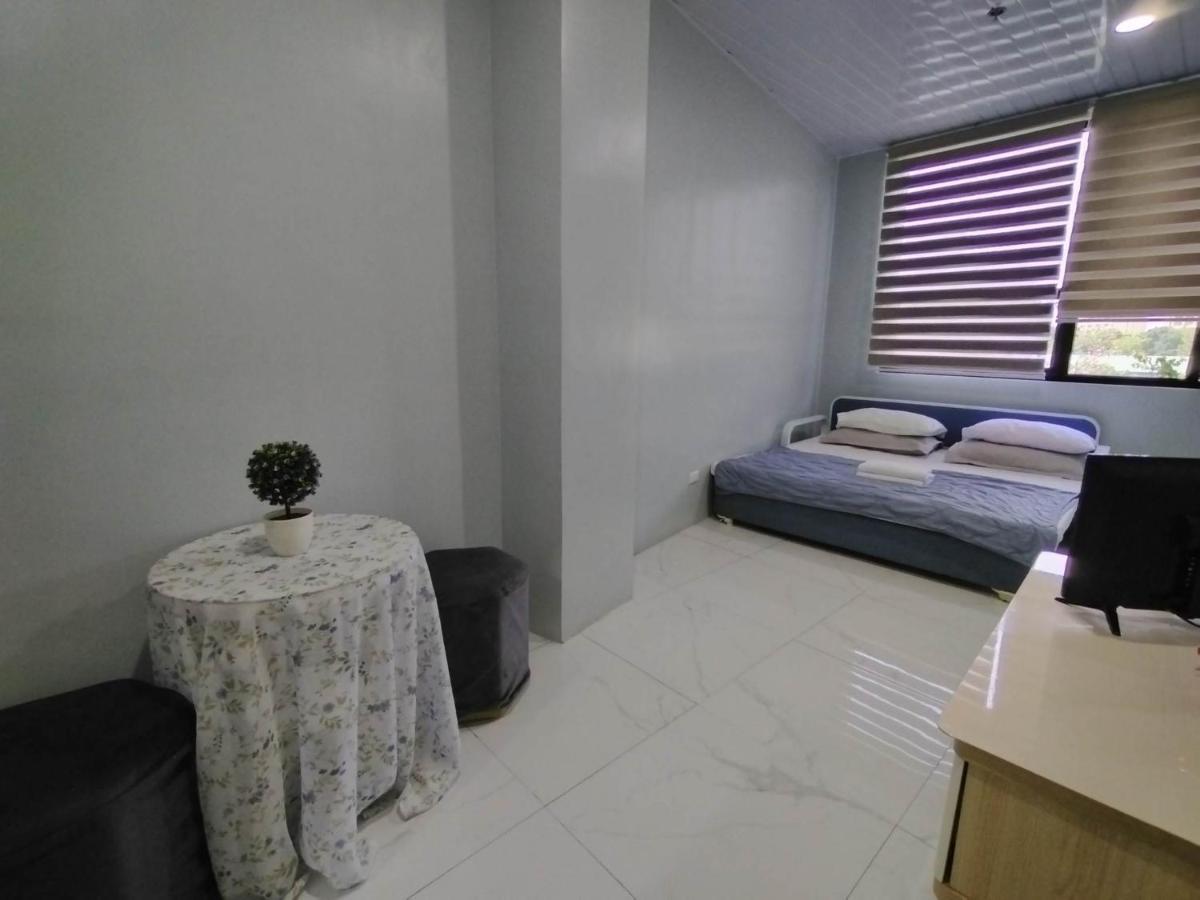 Quirino Hub Hotel Room With Netflix Davao City Dış mekan fotoğraf